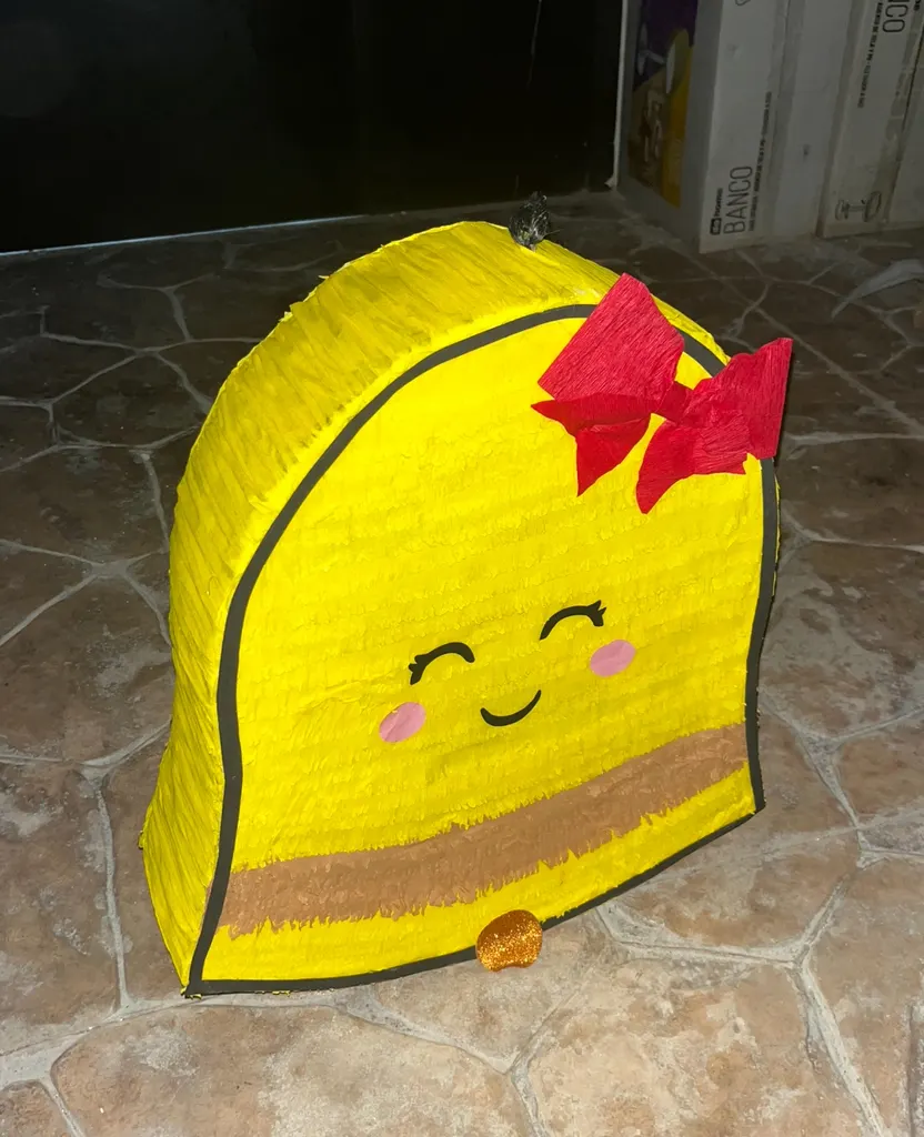 Bell piñata