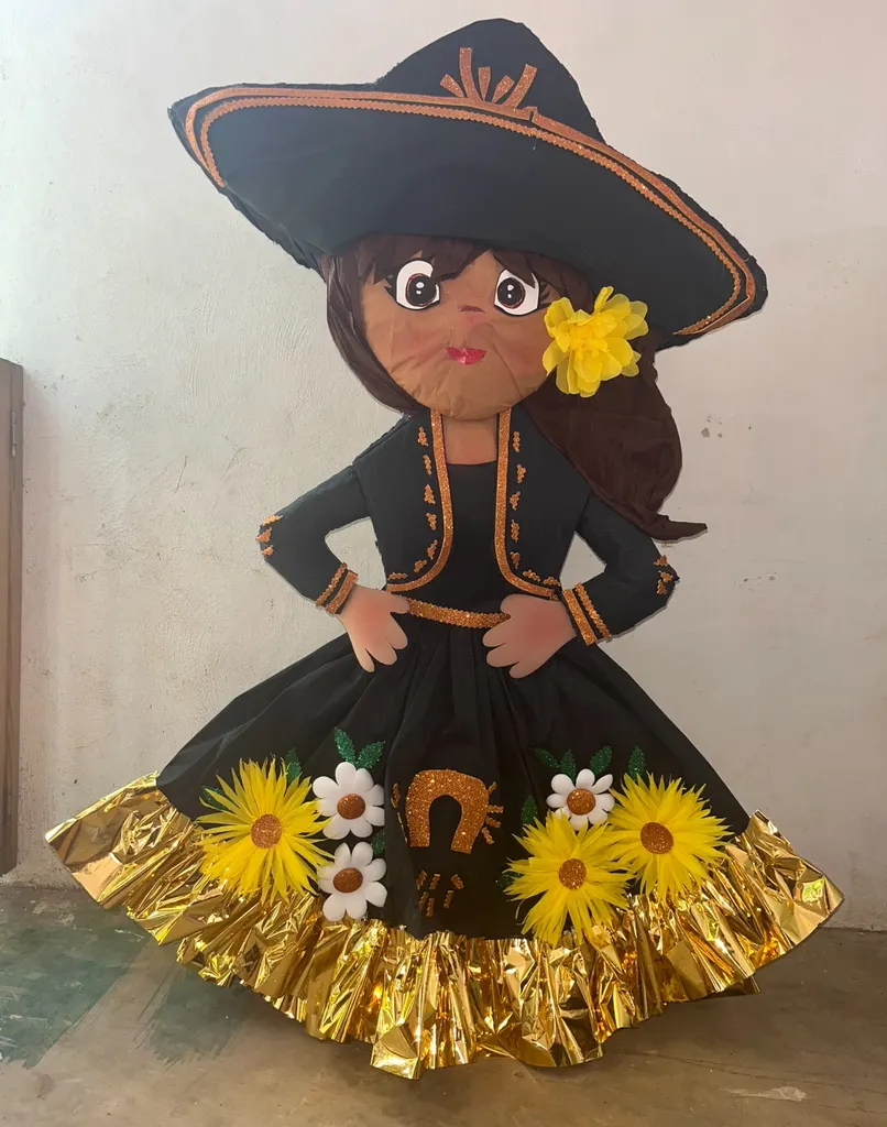 Charra piñata