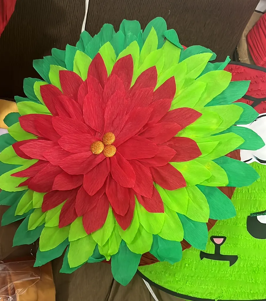 Poinsettia piñata