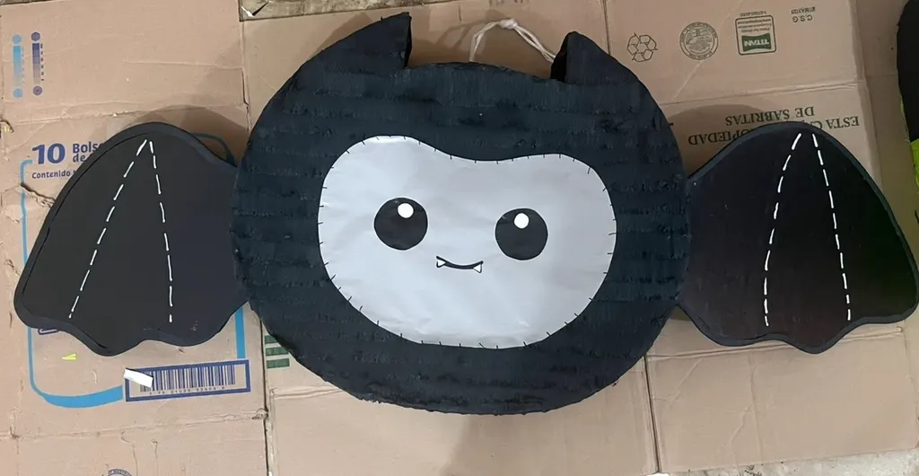 Bat piñata