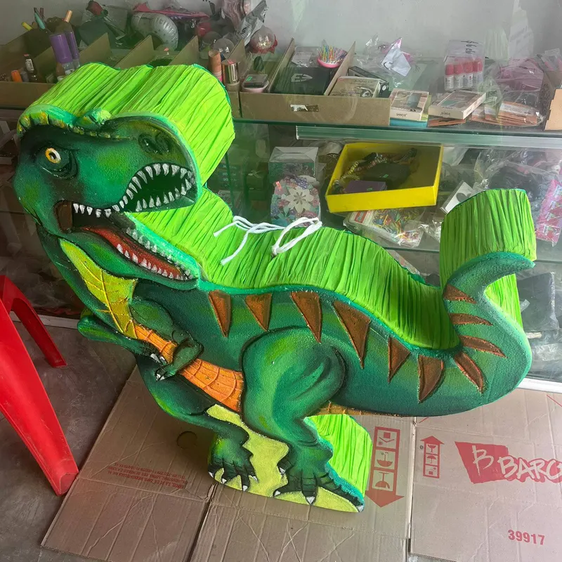 Piñata de tiranosaurio verde de gran formato